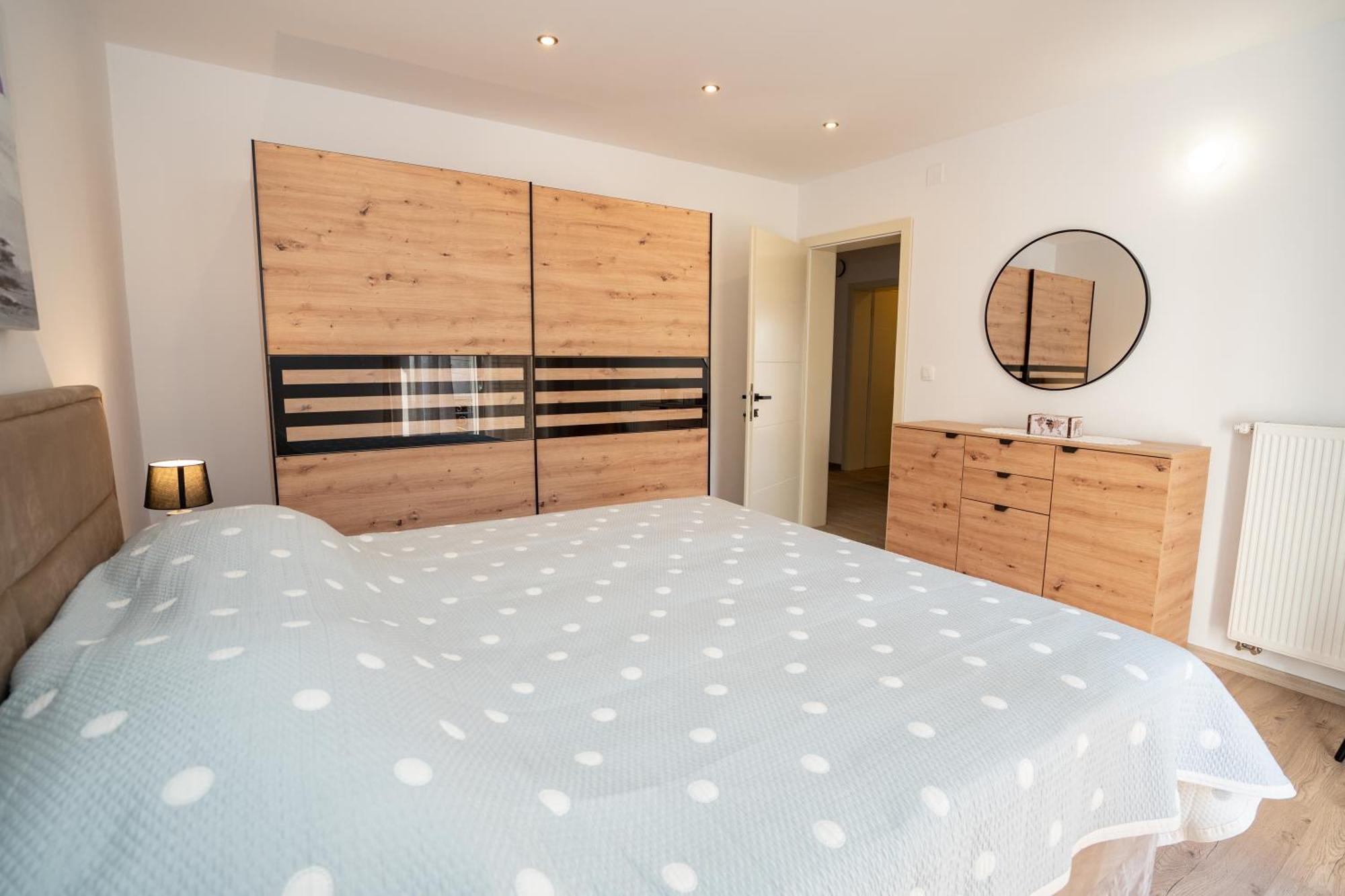 Apartments Tomulic Novalja Eksteriør billede
